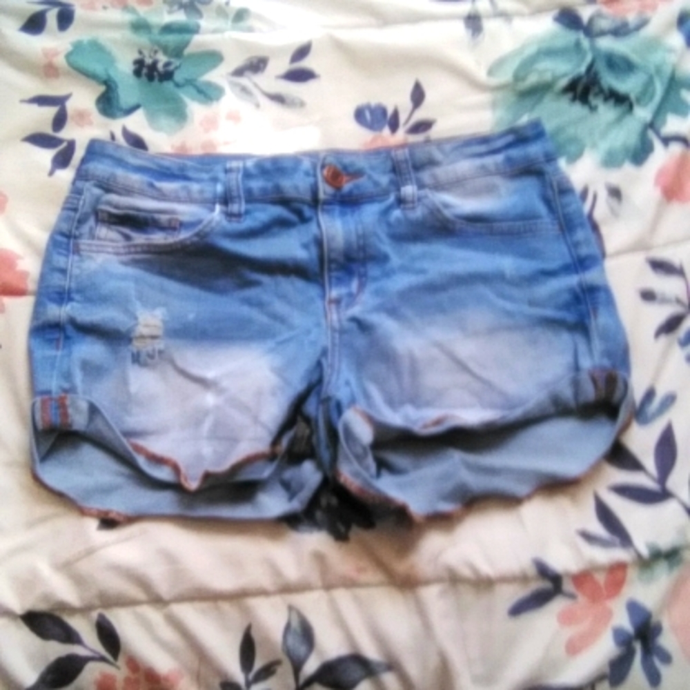 Jean short